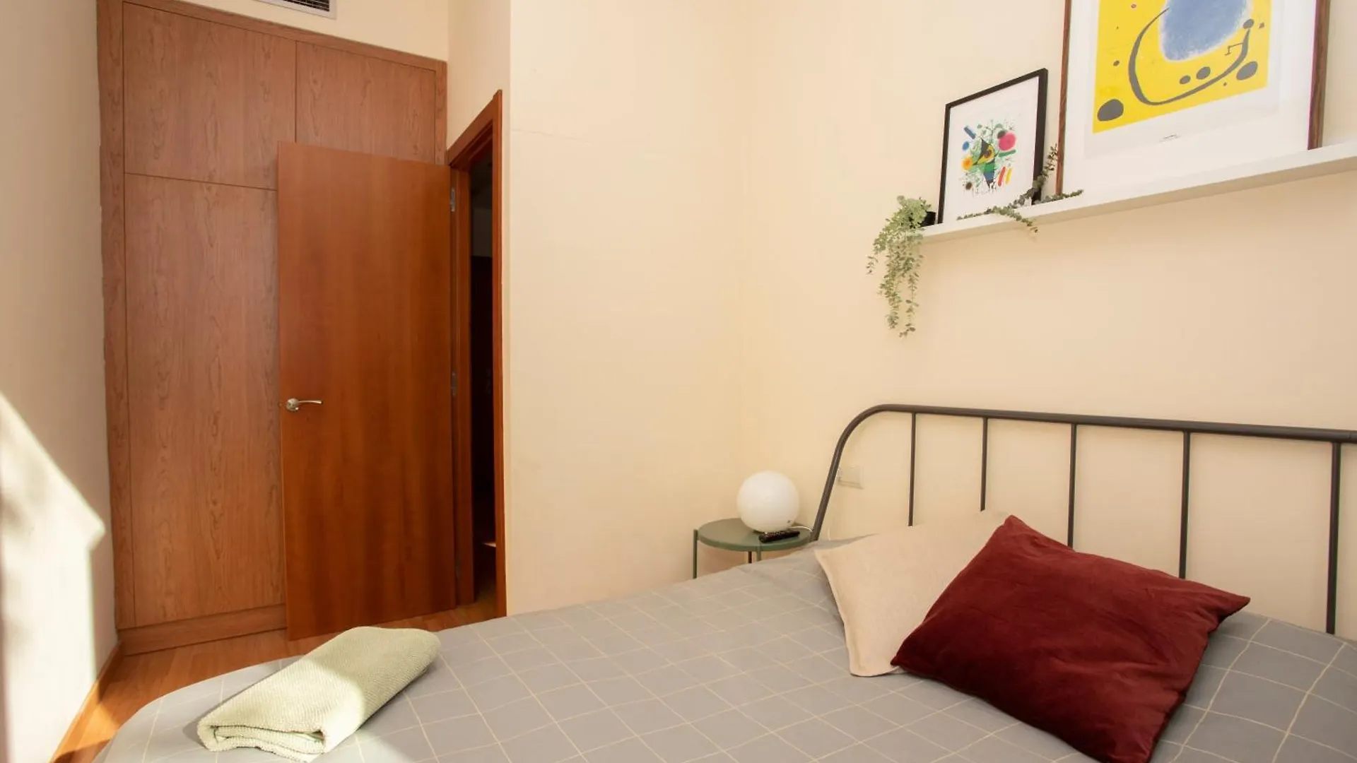 Bright Apartments Center Eixample برشلونة